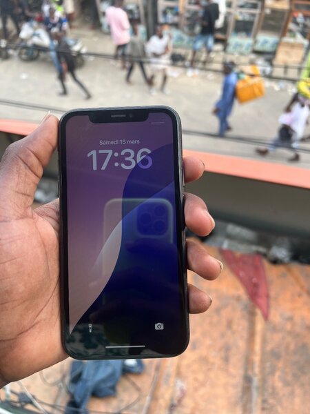 iPhone XR