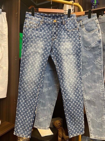 Mens jeans