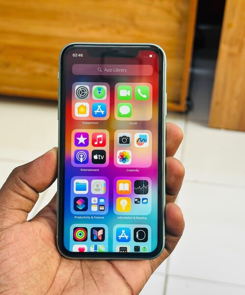 iPhone 11