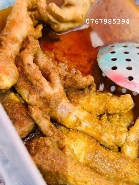 Pattes de poulet