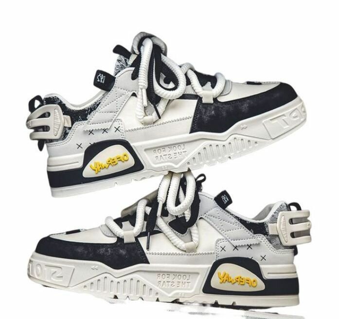 CLASSIC SNEAKERS