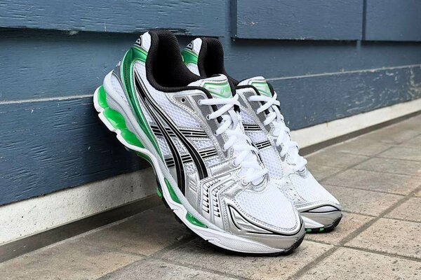 Chaussures de sport ASICS