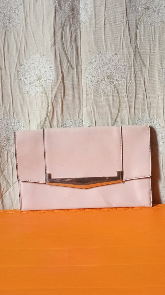 Pochette en cuir élégante