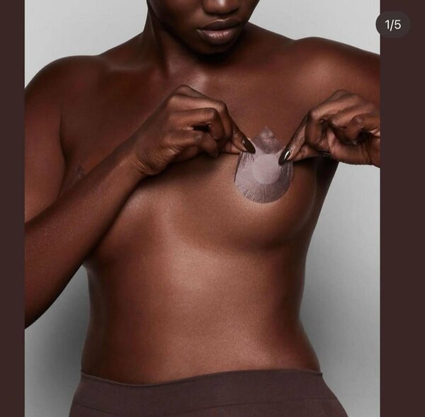 Nipple pasties