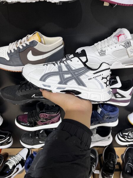 ASICS