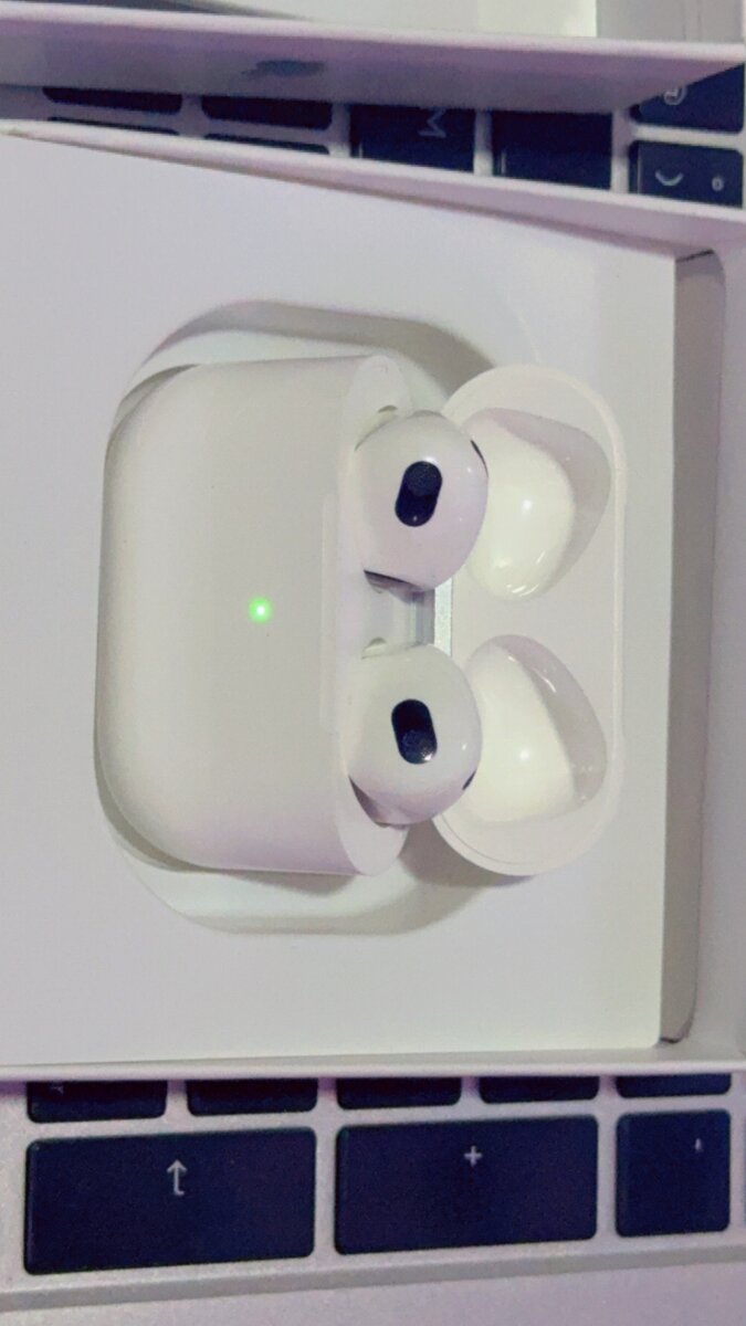 AirPods 3