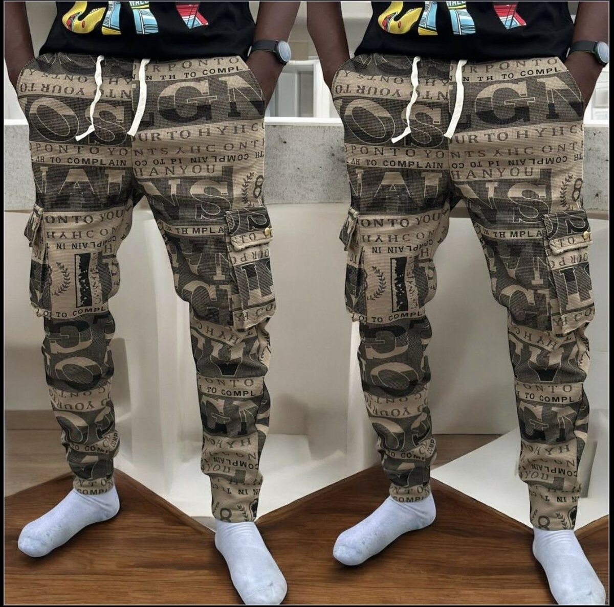 Pantalon cargo imprimé urbain