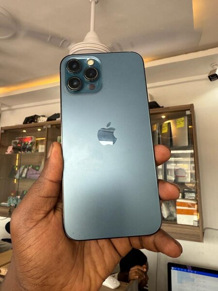 iPhone 12pro max