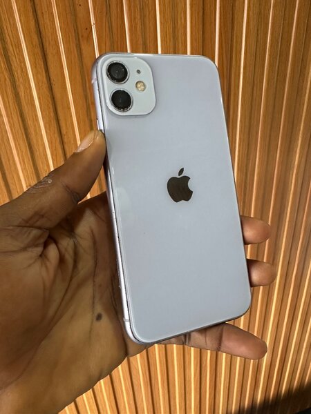 iPhone 11 simple 64 gigas