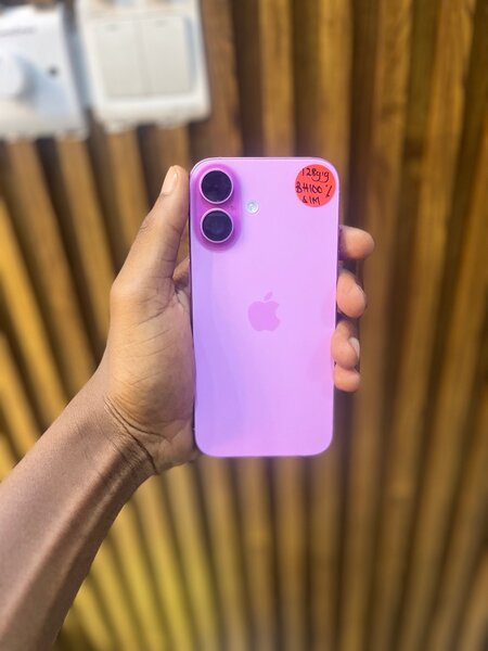 iPhone 16