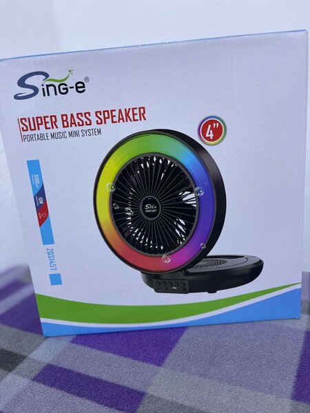 Sing-E Portable Rechargeable Fan
