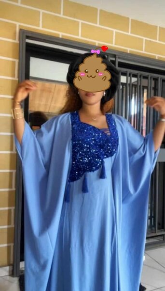 Belle robe. Taille standard