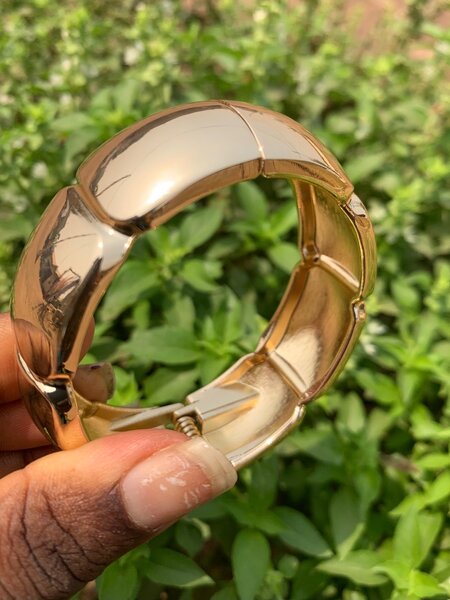 Chucky bangles