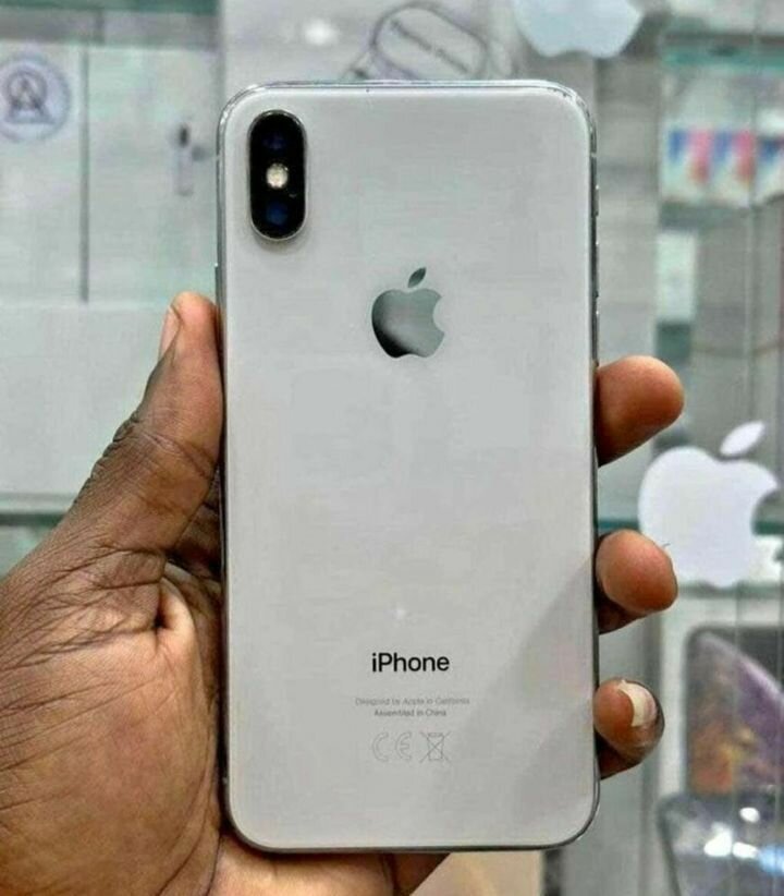 iPhone X en bon état