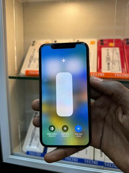 iPhone X 64Go