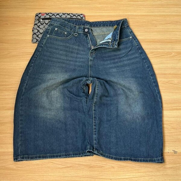 Jort jeans available