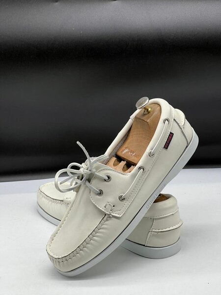 Sebago Dockside