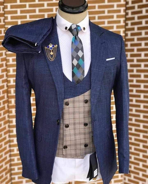 Suit bleu