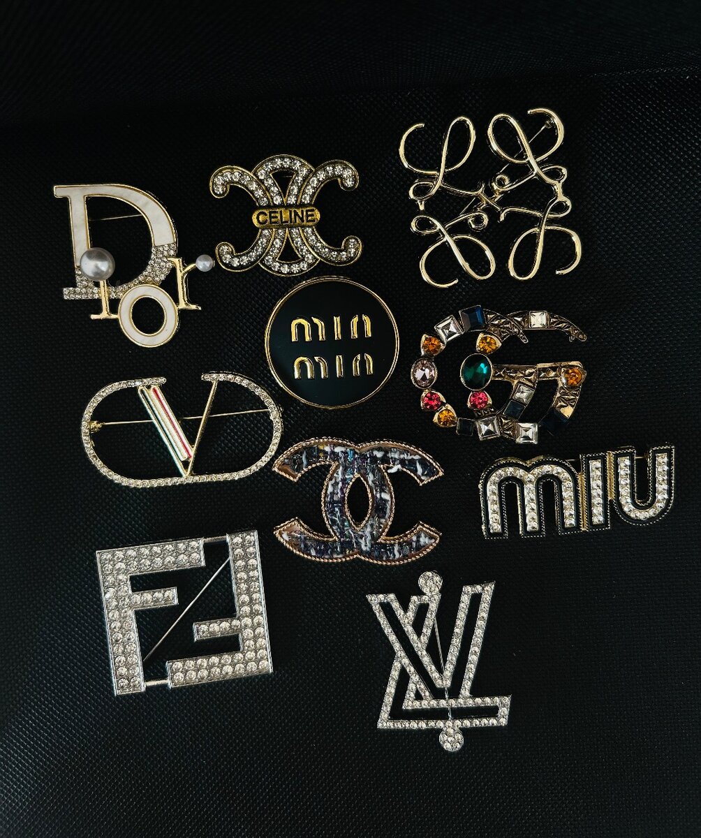 Broches de marque