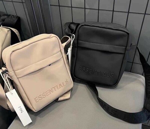 Sacoche essentials