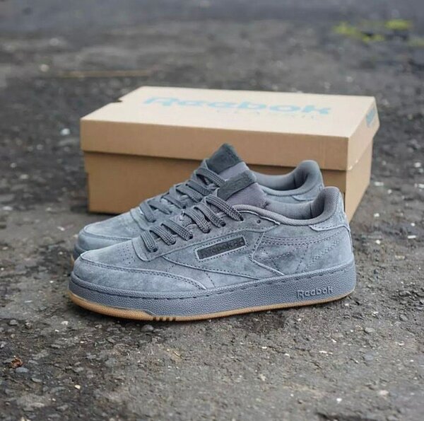 REEBOK CLASSIC