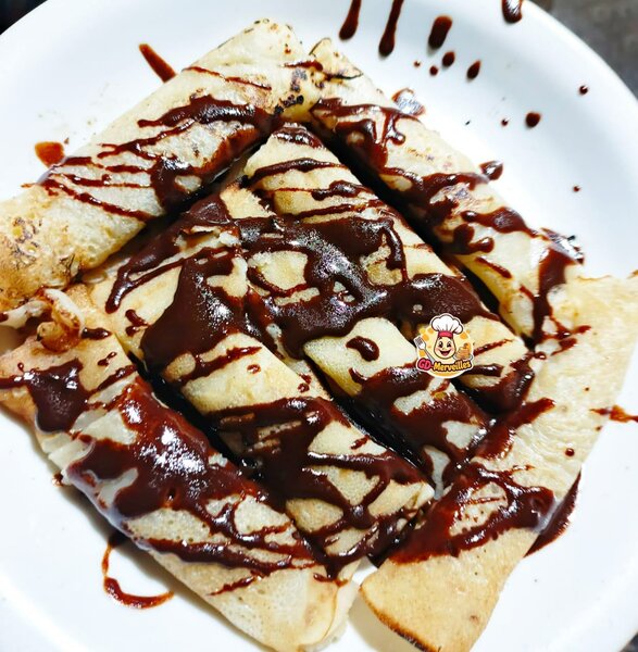 Crêpes + sauce chocolat