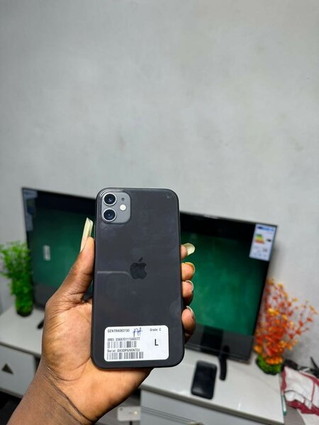 iPhone 11