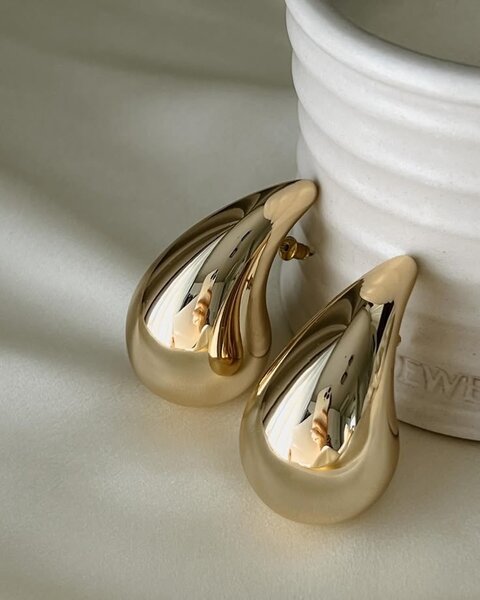 Boucles goutte deau