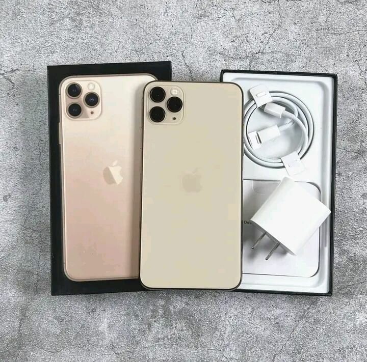 Smartphone Pro avec accessoires