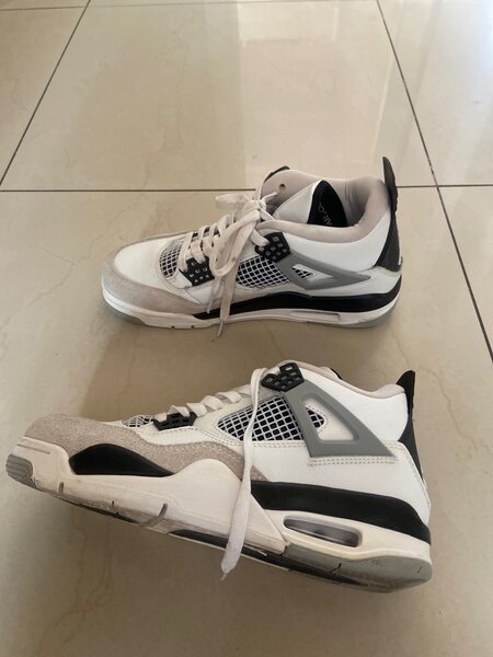 Jordan 4