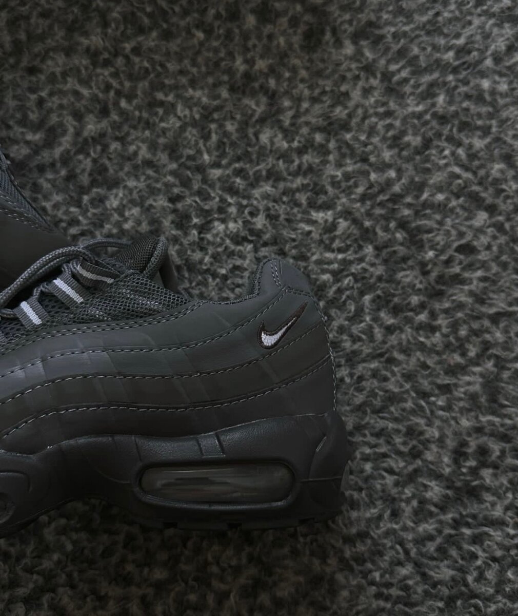 Nike 110s