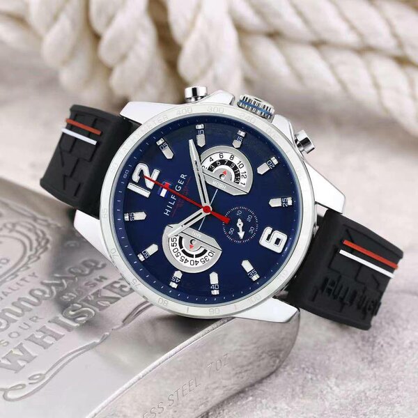 MONTRE LUXE HOMME HILFIGER