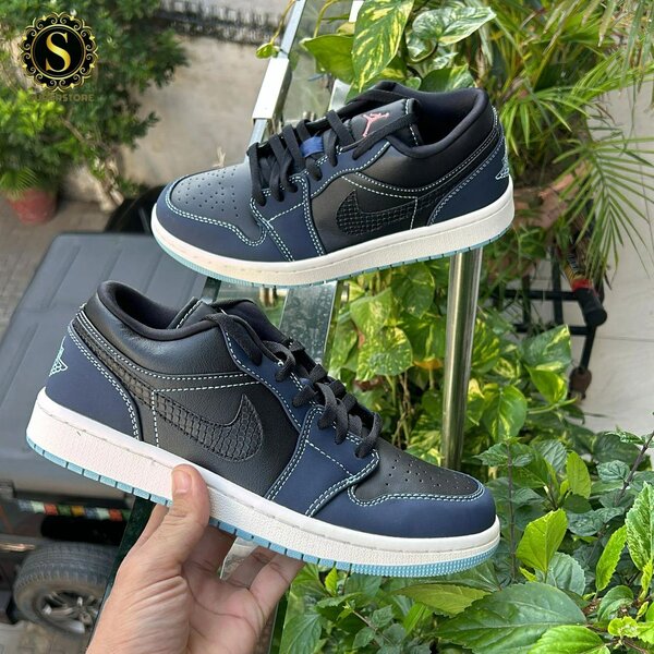 Fashion sneakers