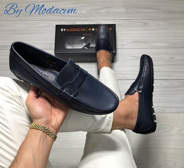 mocassins