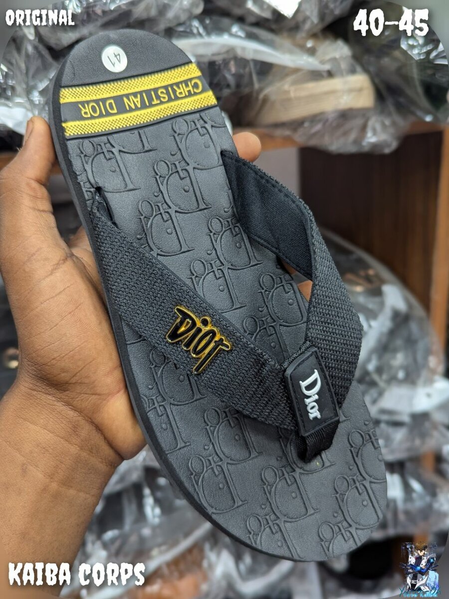 Dior.