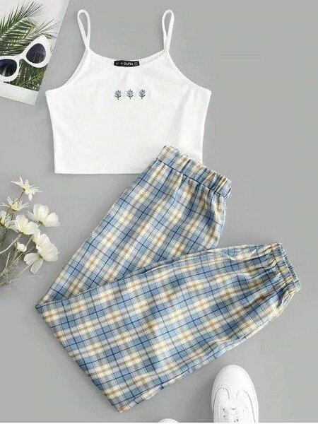 Ladies top and trouser