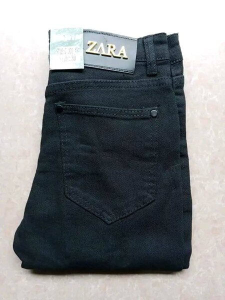 Plain Jeans