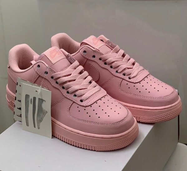 Airforce 1 sneaker