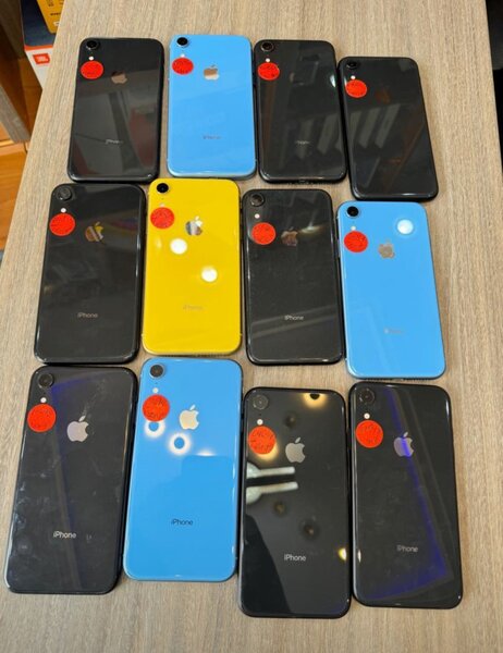 iPhone XR
