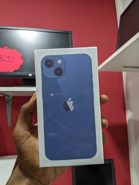 iPhone 13