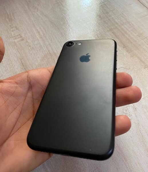 iPhone 7