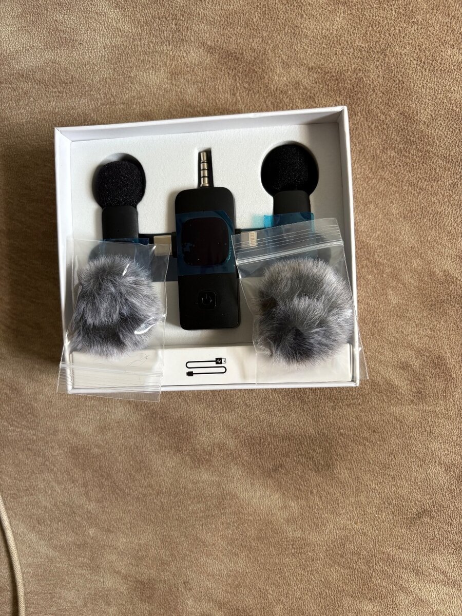 Microphone sans fil compact