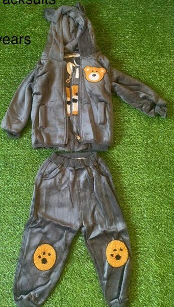 costume