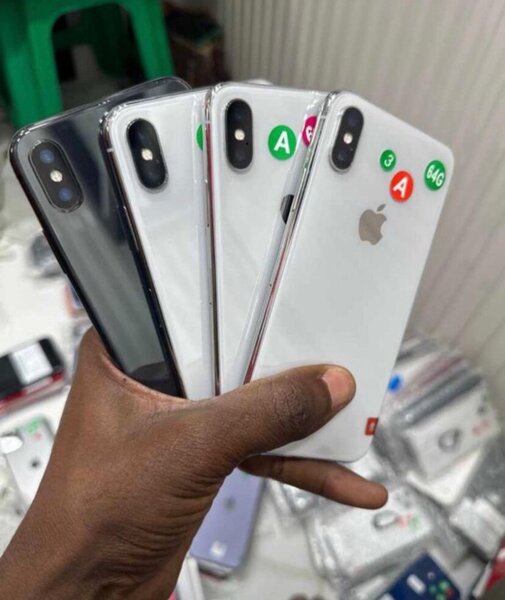 iPhone X