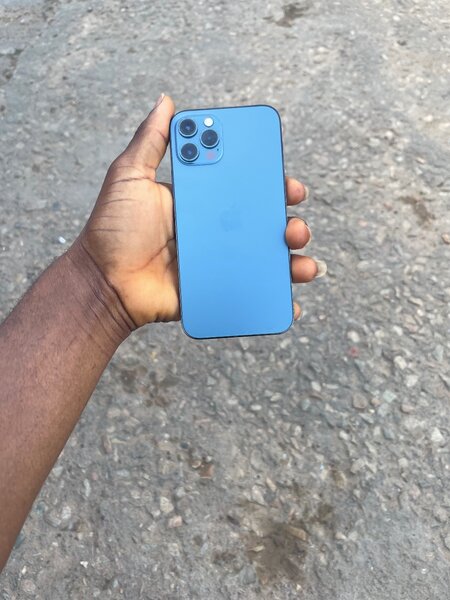 iPhone 12pro