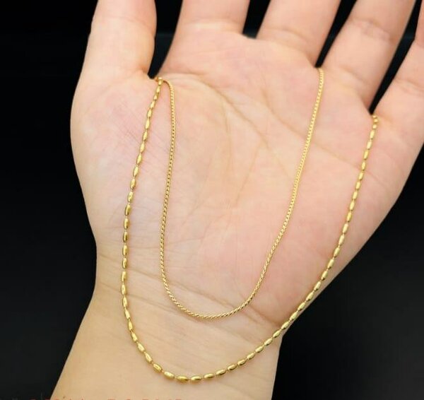 Elegant Gold Chain Necklace