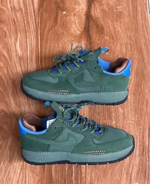 NIKE AIR CLASSIC