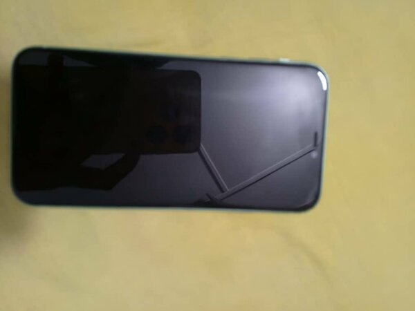 iphone 11 ;64Go