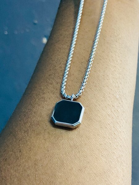 Neck chain