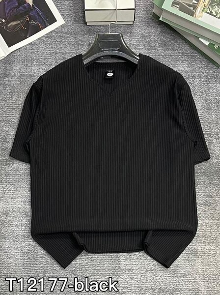 Tee-shirts